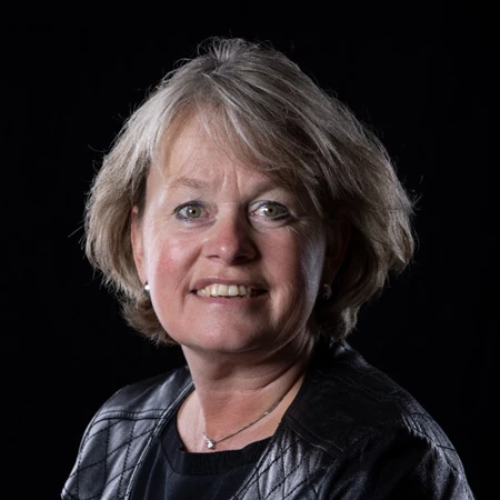 Esther Van Hoorn